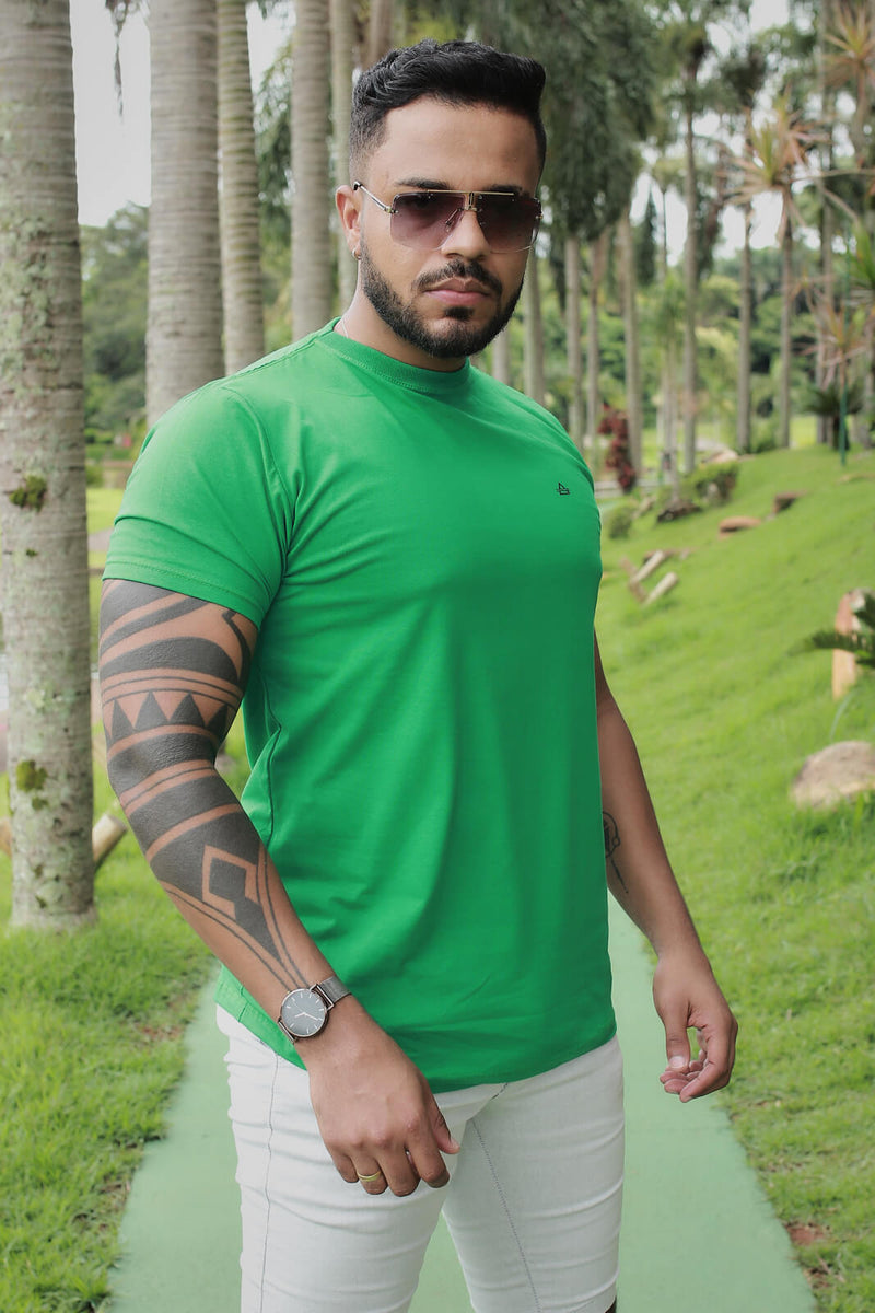 Camiseta Slim fit Basic Premium Verde Bandeira