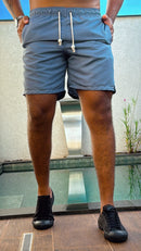 Short Praia Premium Acetinado Cinza Claro
