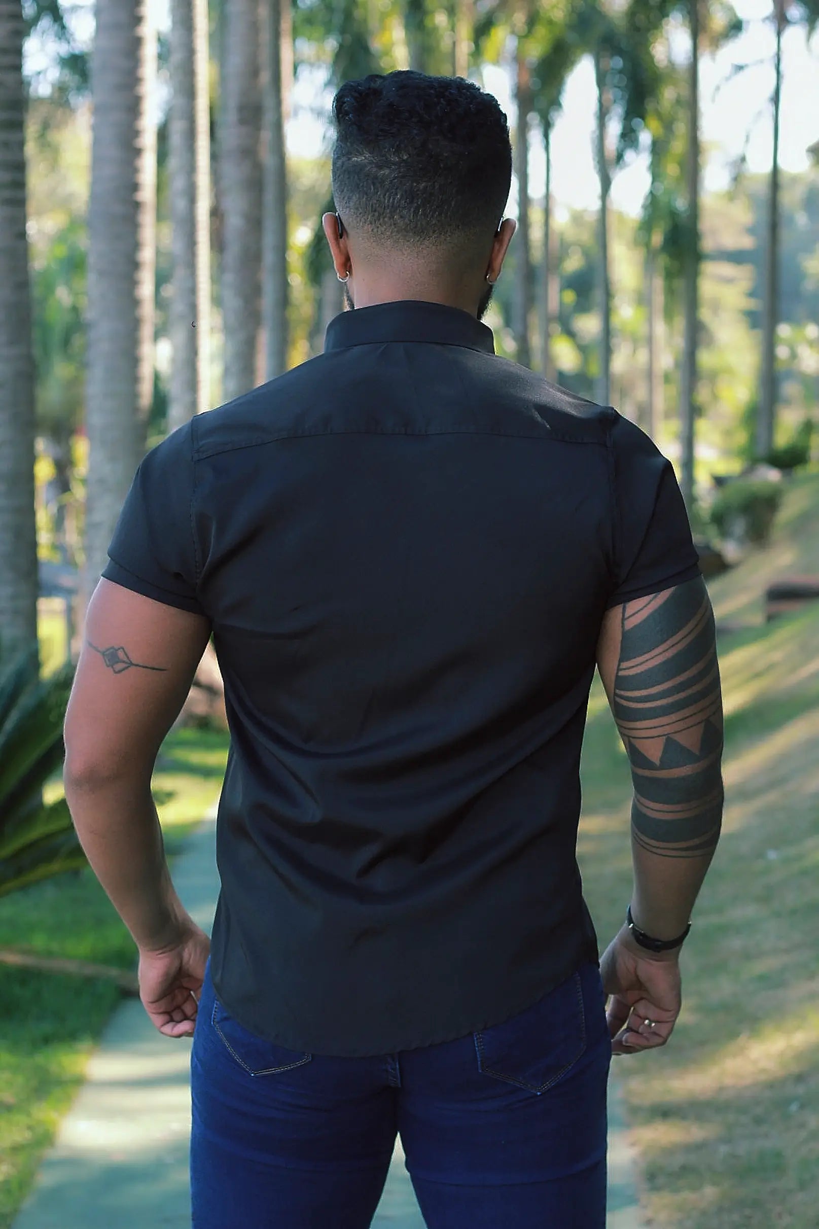 Camisa Slim Fit Preta Lisa Passa Facil (Não Amarrota)