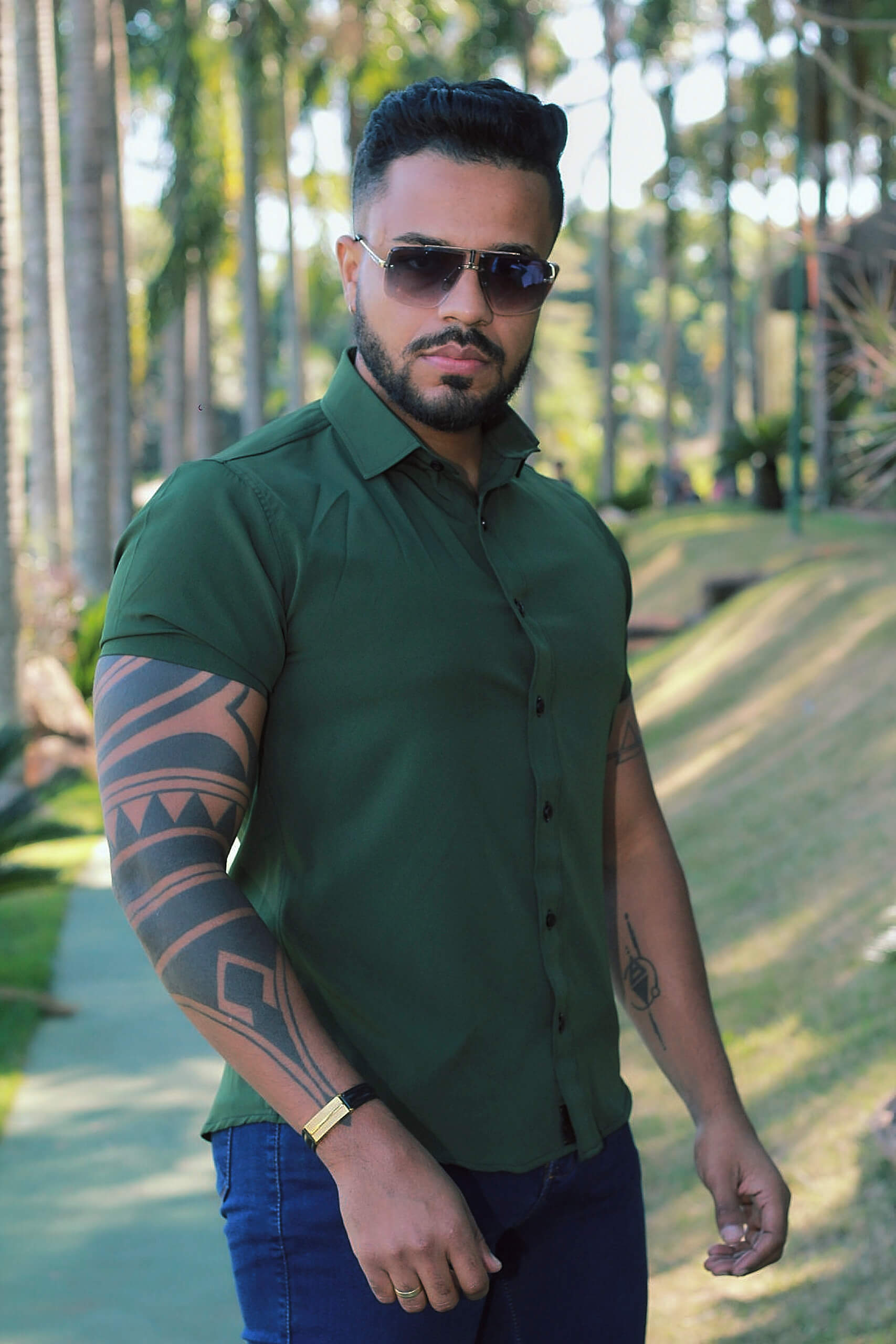 Camisa Slim Fit  Verde Exercito Lisa Passa Facil (Não Amarrota)