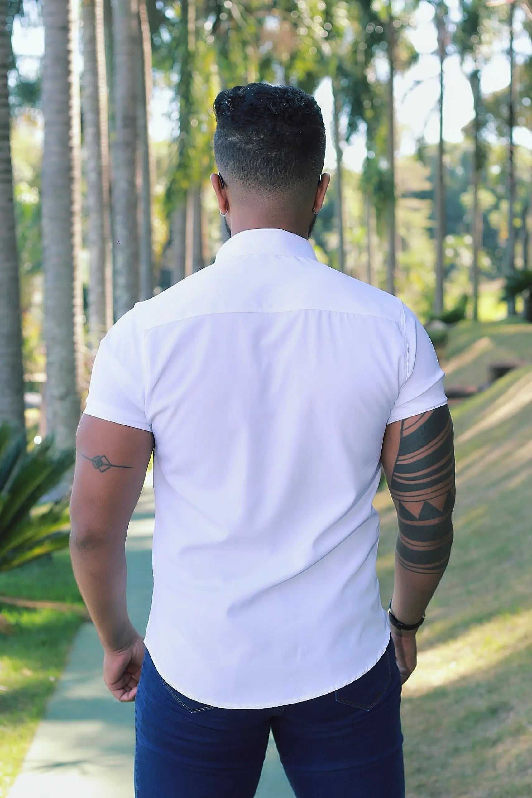 Camisa Slim Fit Branca Lisa Passa Facil (Não Amarrota)