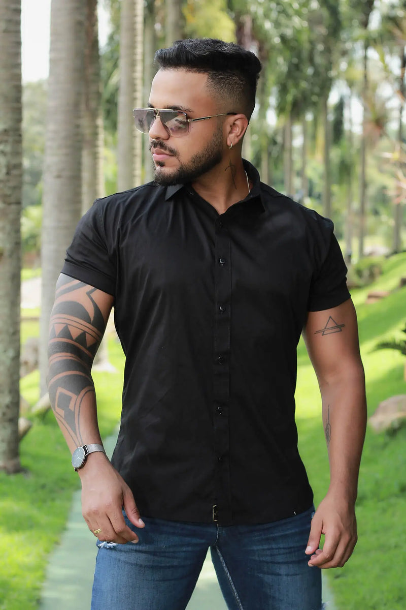 Camisa Slim Fit Preta Lisa Algodão Premium Com elastano