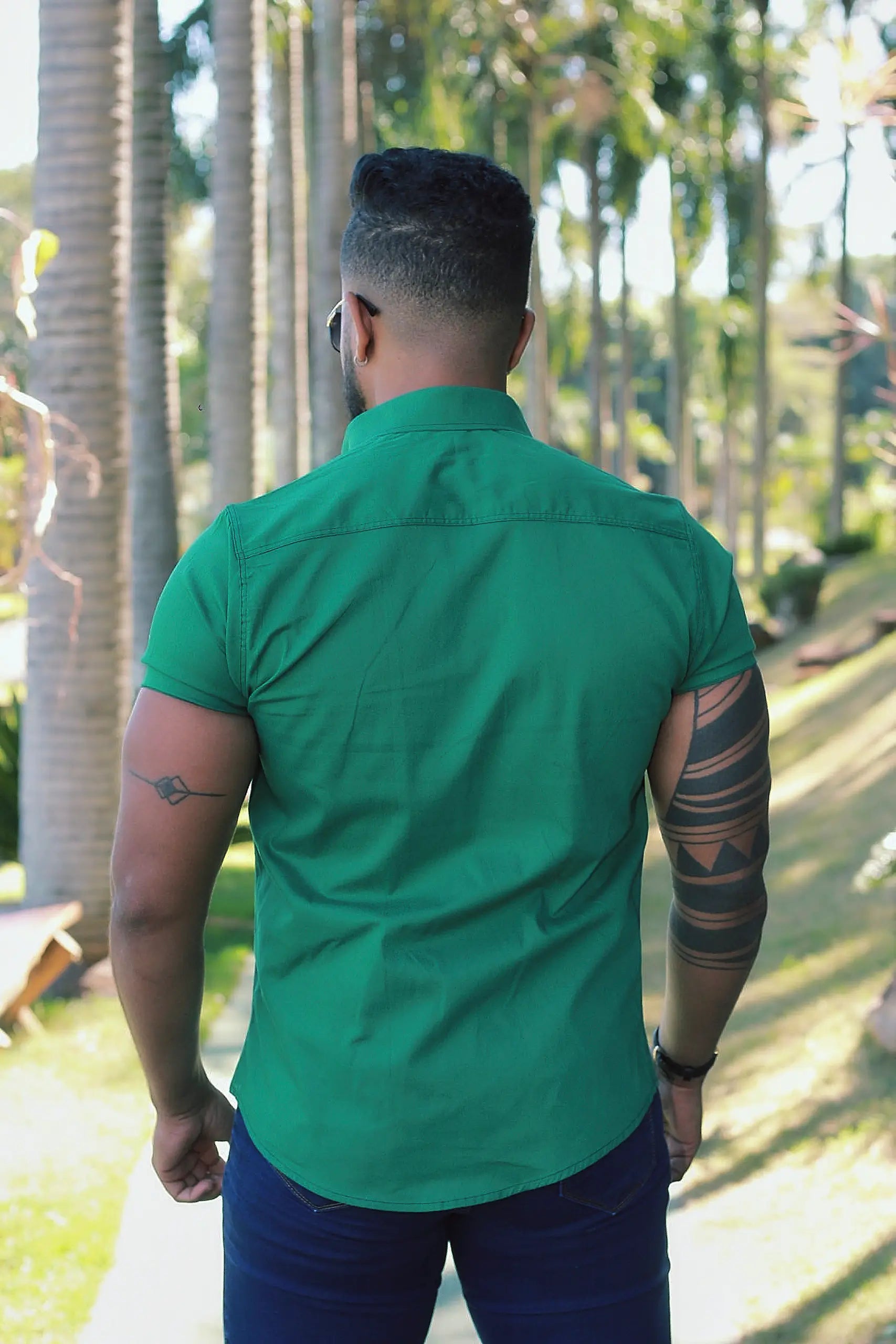 Camisa Slim Fit  Verde Bandeira Lisa Algodão Premium Com elastano