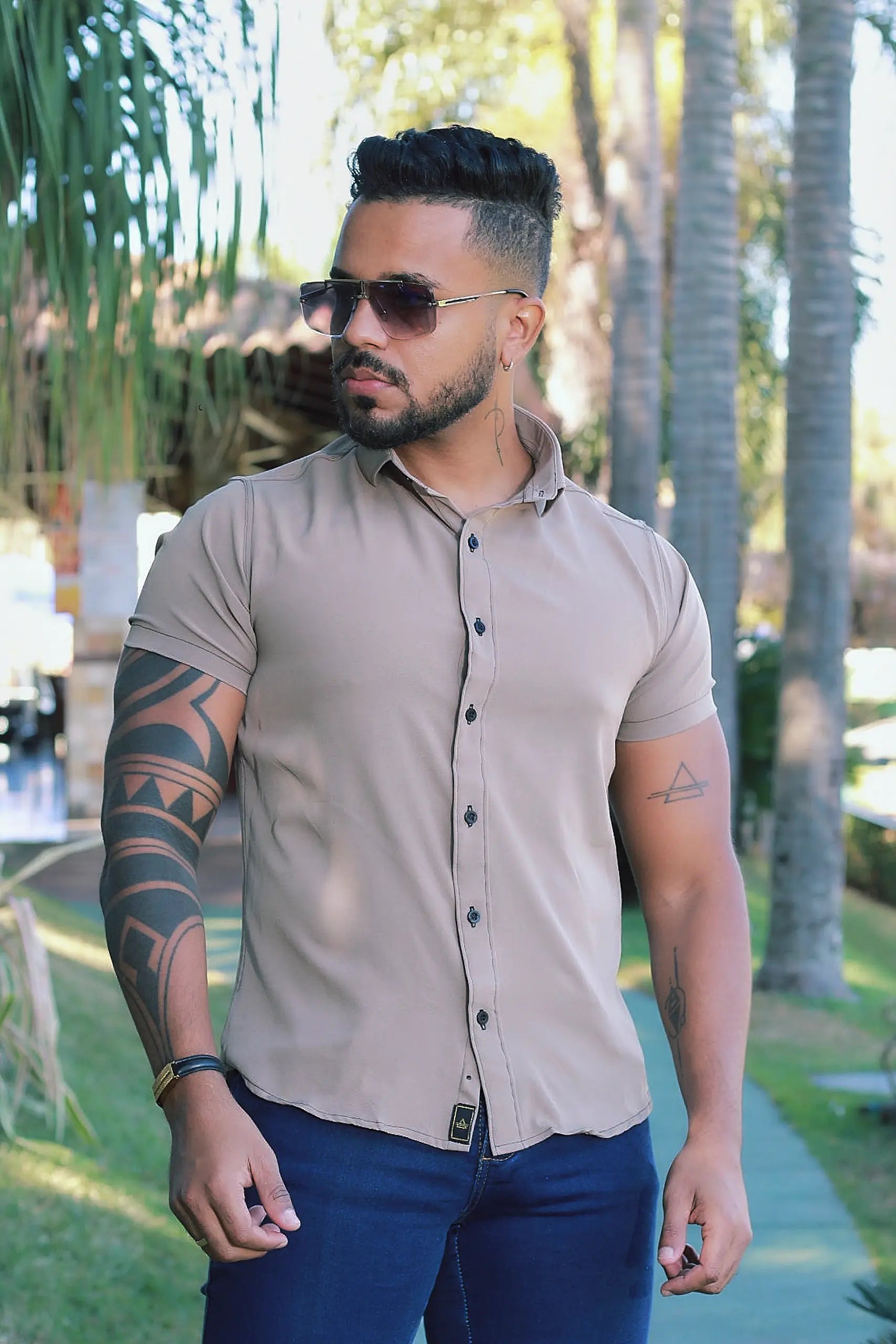 Camisa Slim Fit Lisa Marrom Passa Facil (Não Amarrota)