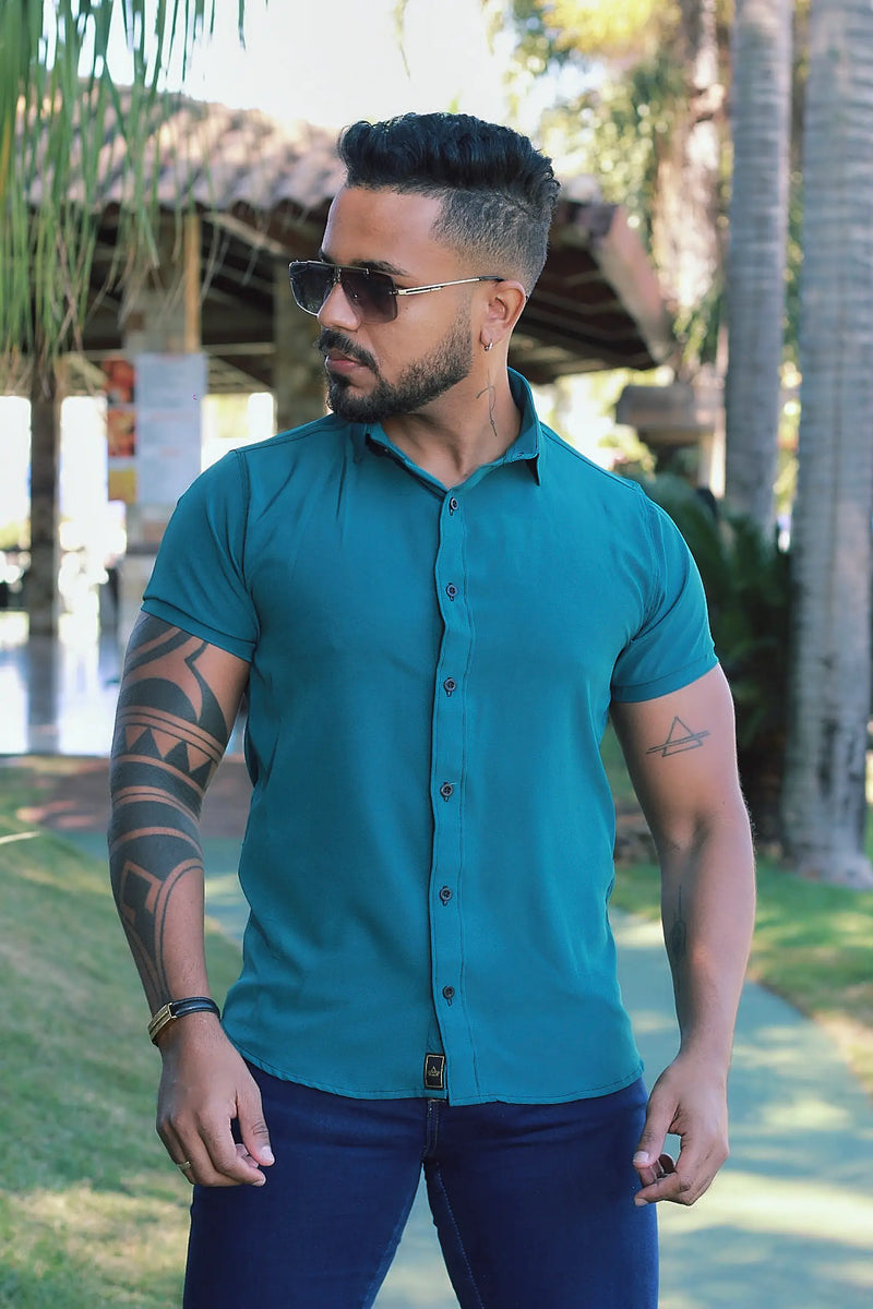 Camisa Slim Fit Lisa Verde Oliva Passa Facil (Não Amarrota)