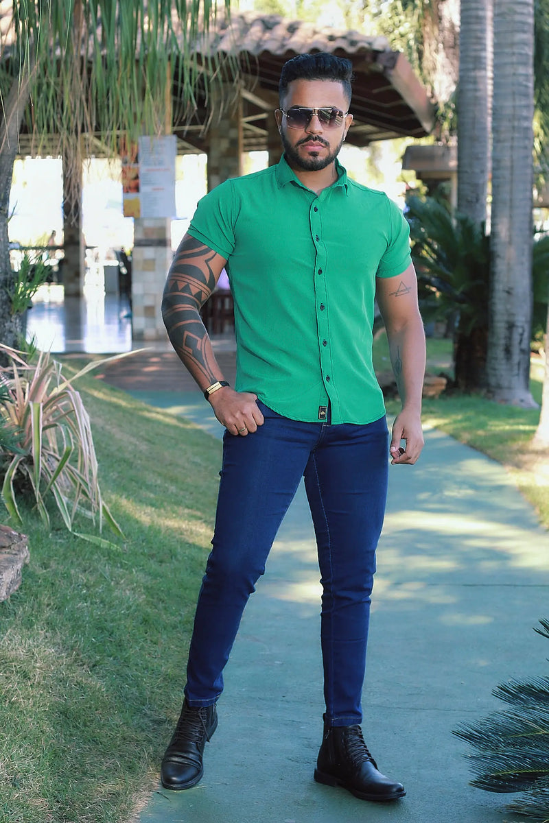 Camisa Slim Fit Lisa Verde Bandeira Passa Facil (Não Amarrota)