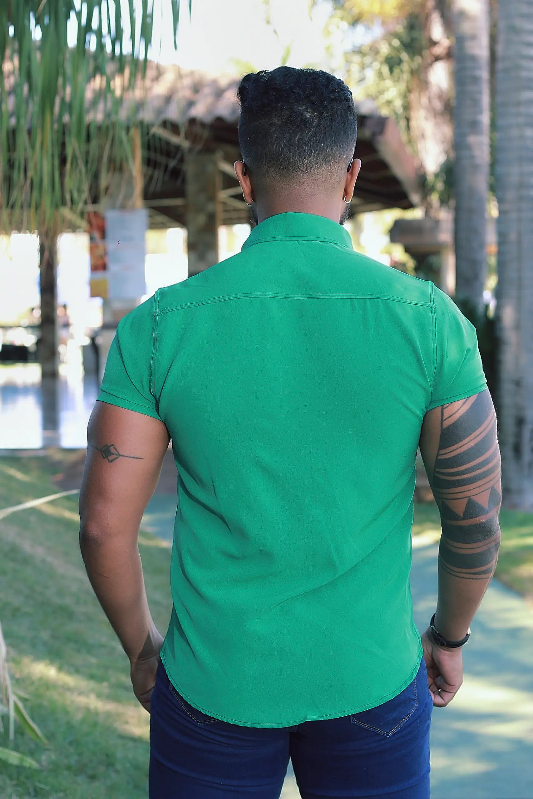 Camisa Slim Fit Lisa Verde Bandeira Passa Facil (Não Amarrota)