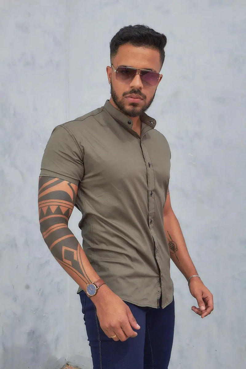 Camisa slim fit verde Everest Gola padre