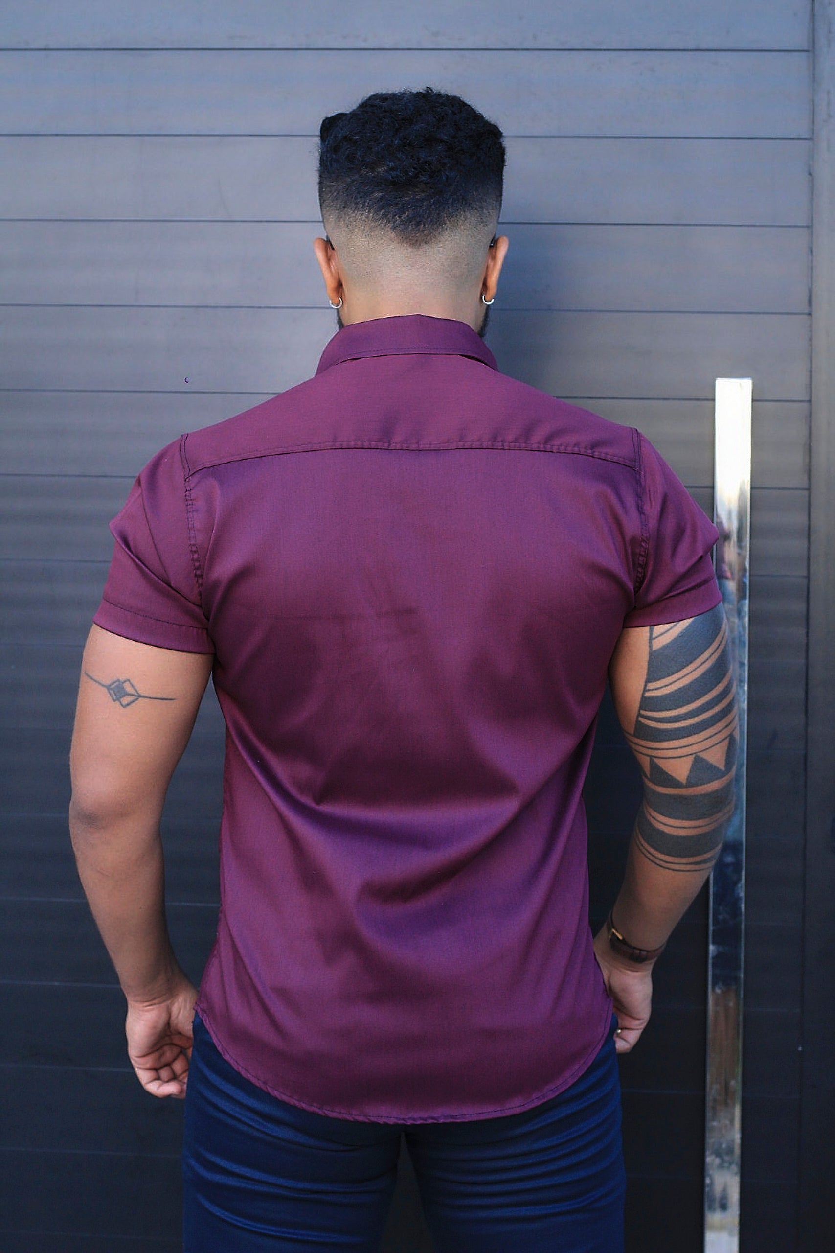 Camisa Slim Fit Camisa Tecnológica Acetinada que não Amassa Armani Marsala