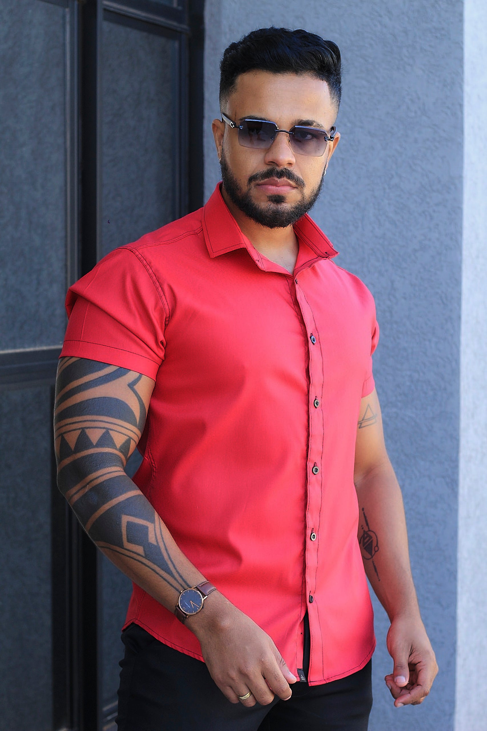 Camisa Slim Fit Camisa Tecnológica Acetinada que não Amassa Armani Vermelha
