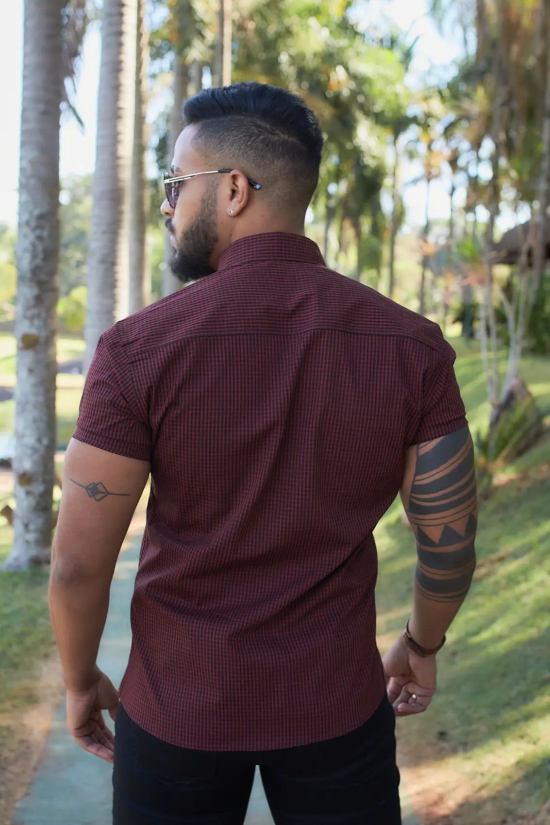 Camisa Slim Fit Xadrez Premium Micro Xadrez Preto e Vinho