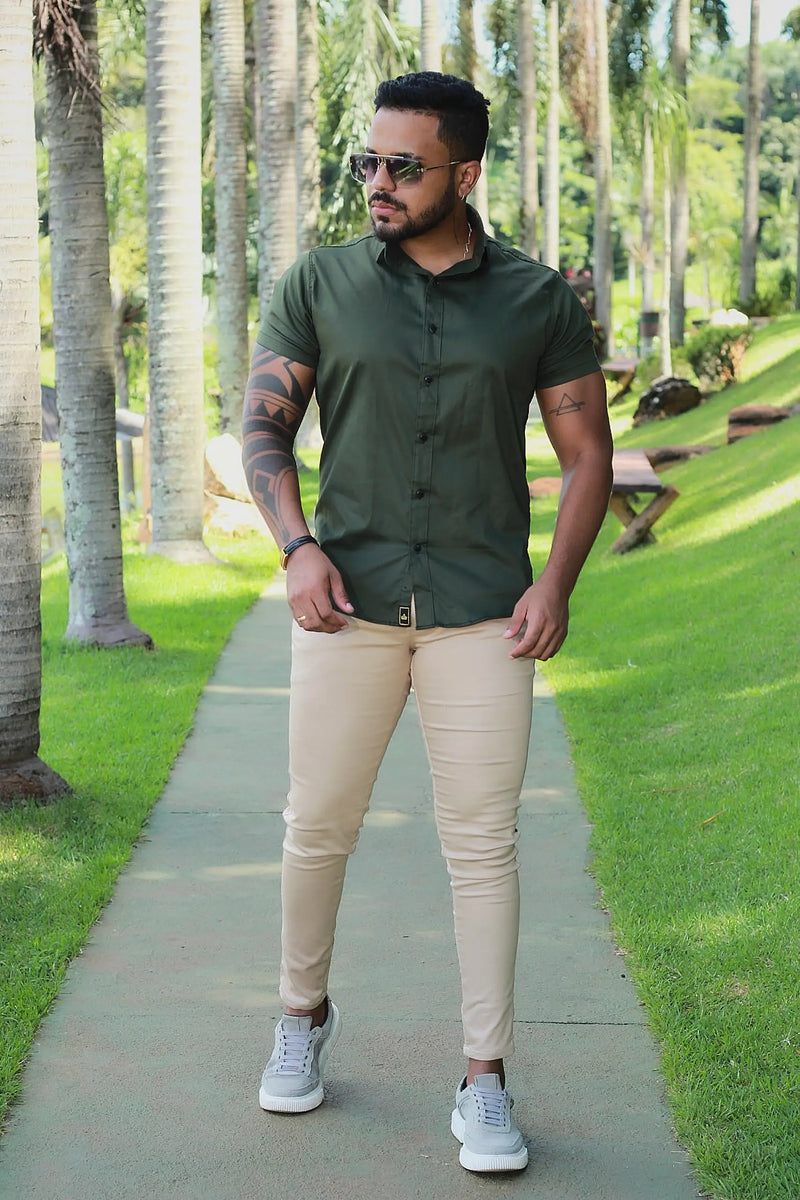 Camisa Slim Fit Algodão Verde Militar Premium Com elastano Acetinada