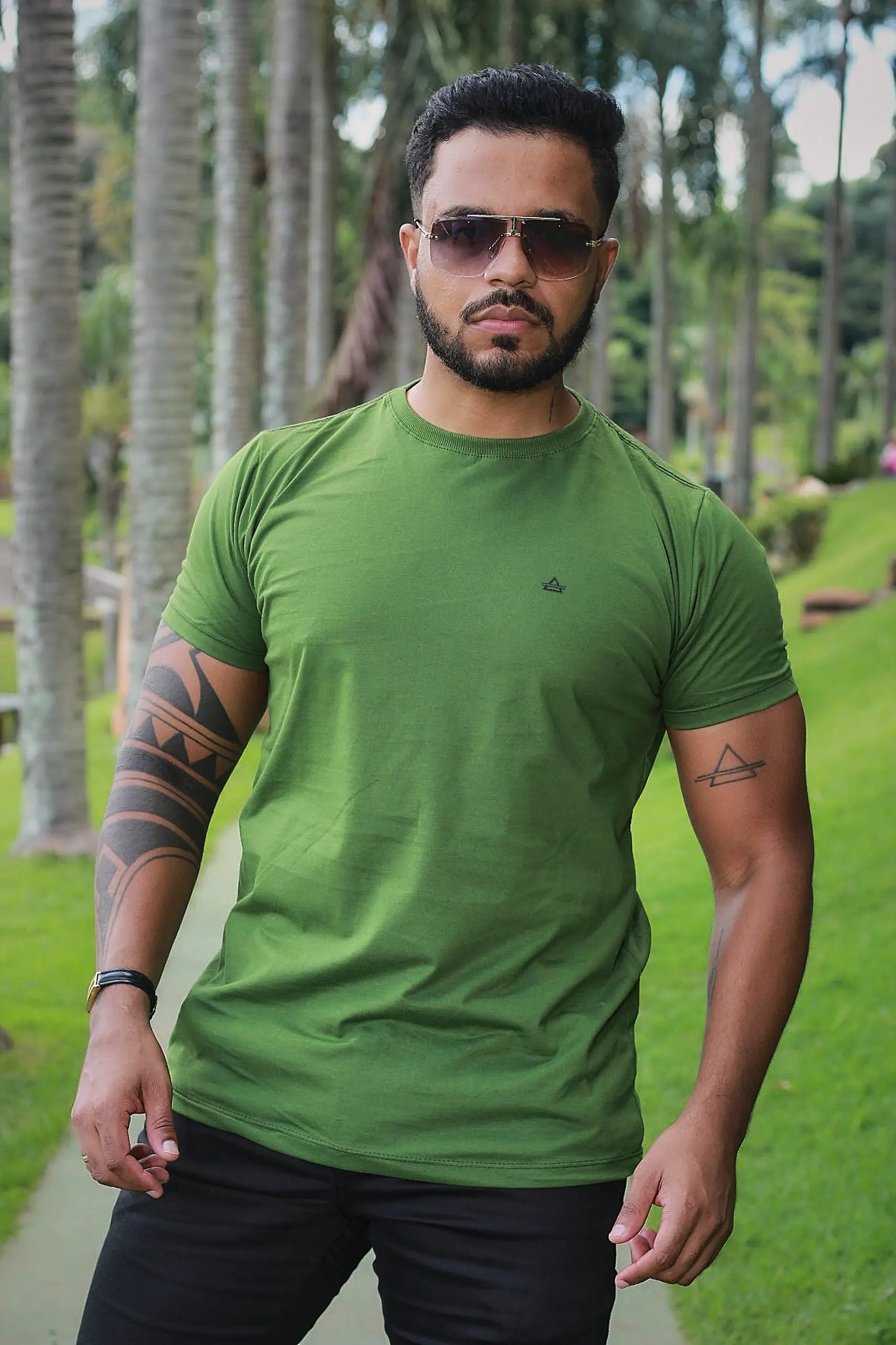 Camiseta Slim fit Basic Premium Verde Oliva