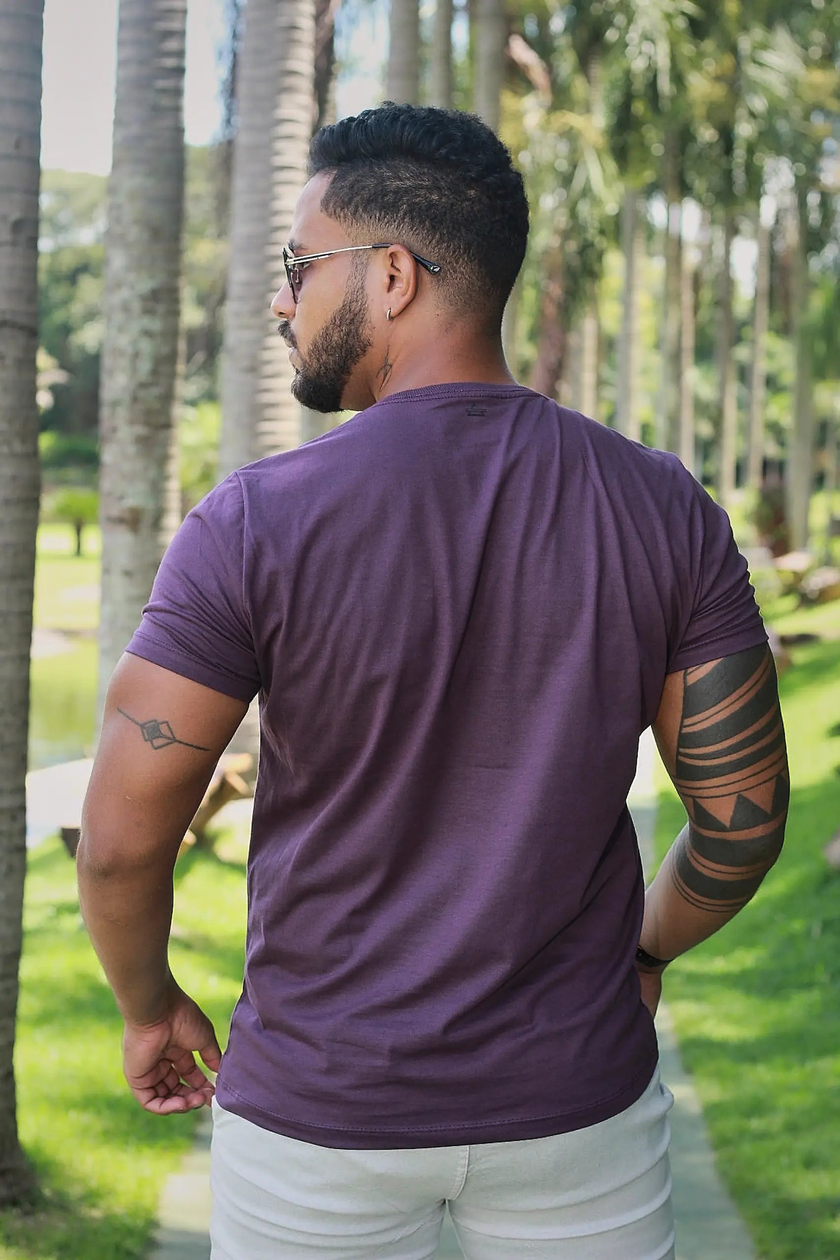 Camiseta Slim fit Basic Premium Uva