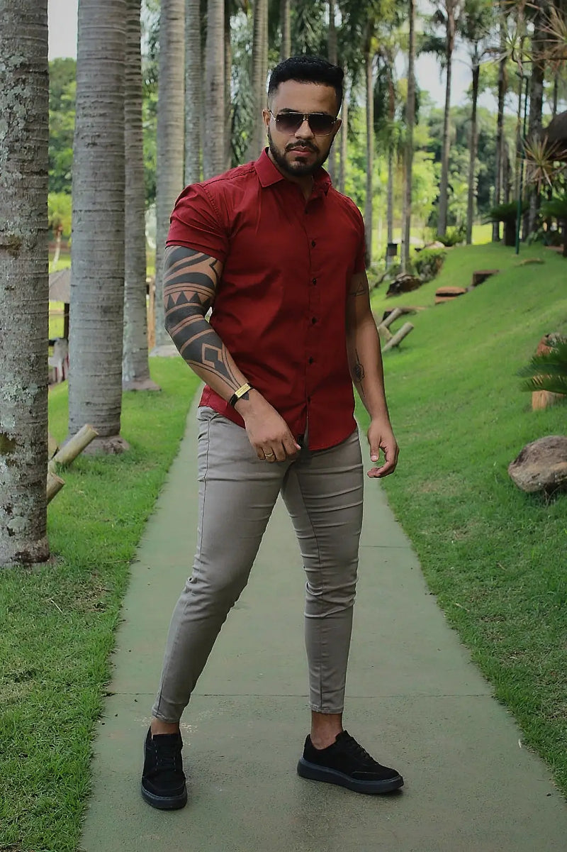 Camisa Slim Fit Marsala com Elastano